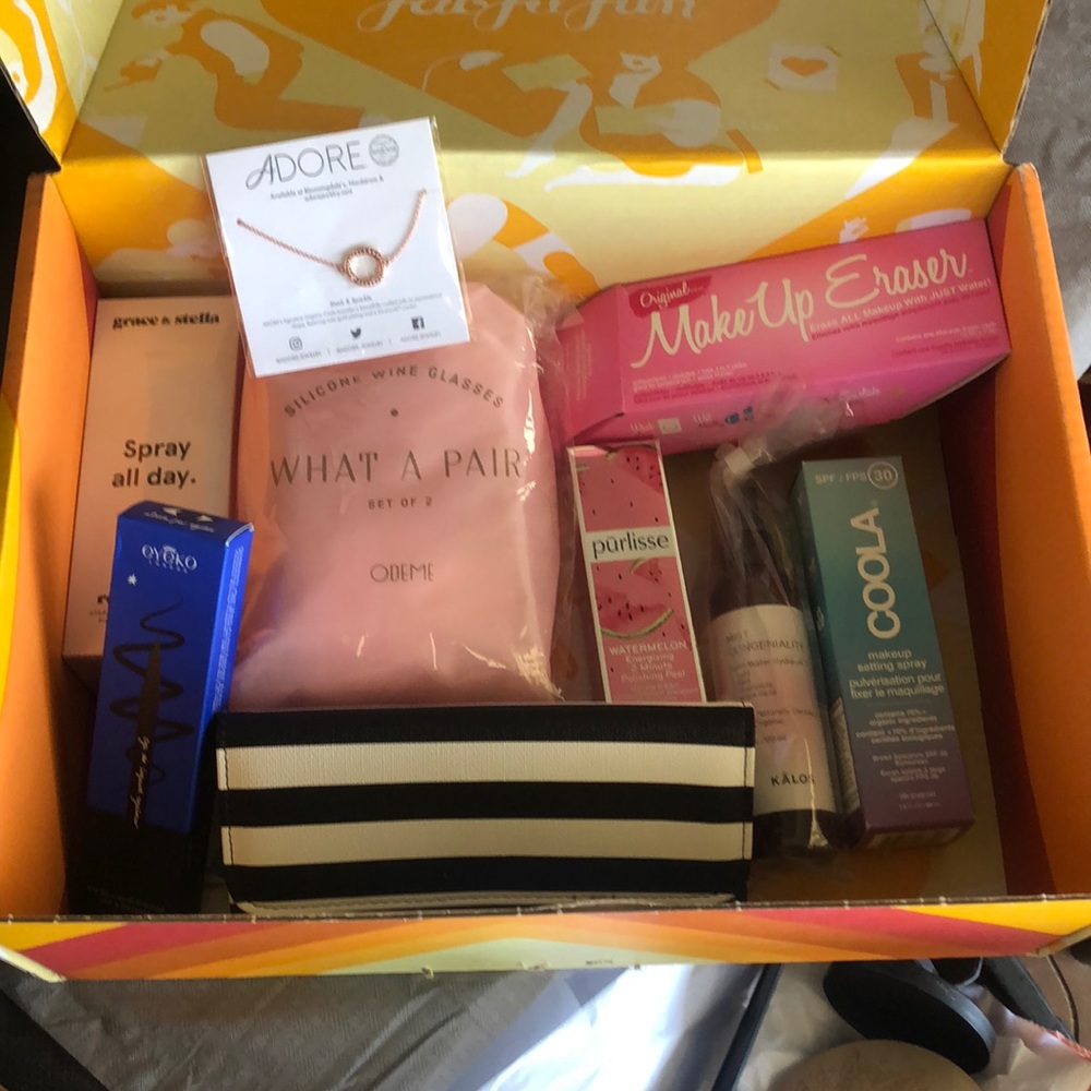 Beauty Bundle Fab fit fun leftovers!